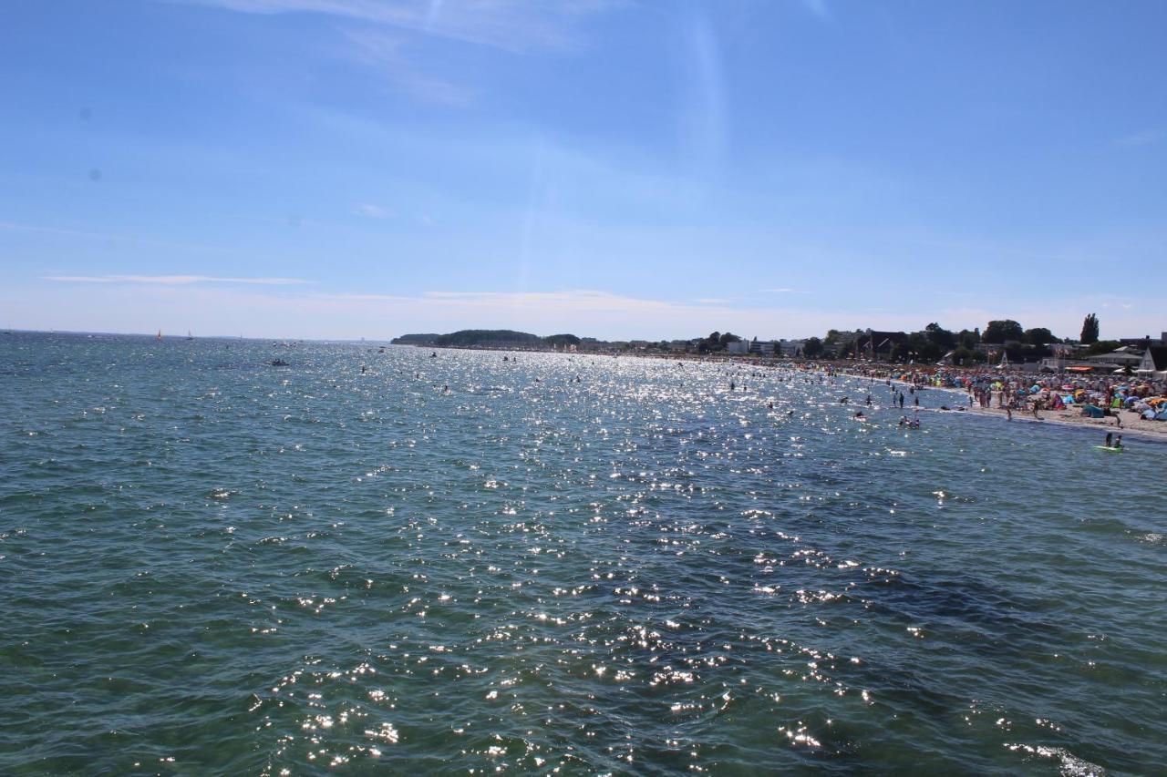 Ferienwohnungen Im Haus Strandburg เกรอมิทซ์ ภายนอก รูปภาพ