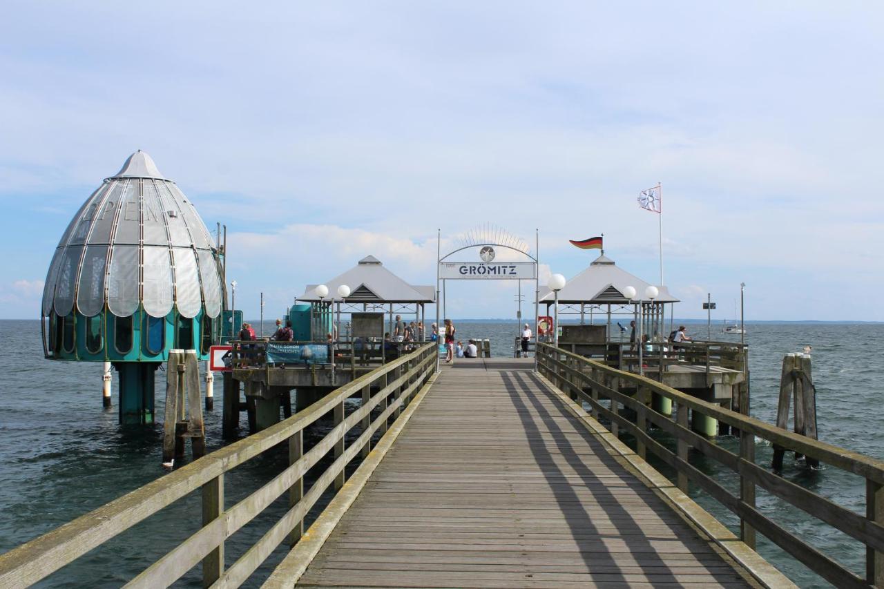 Ferienwohnungen Im Haus Strandburg เกรอมิทซ์ ภายนอก รูปภาพ