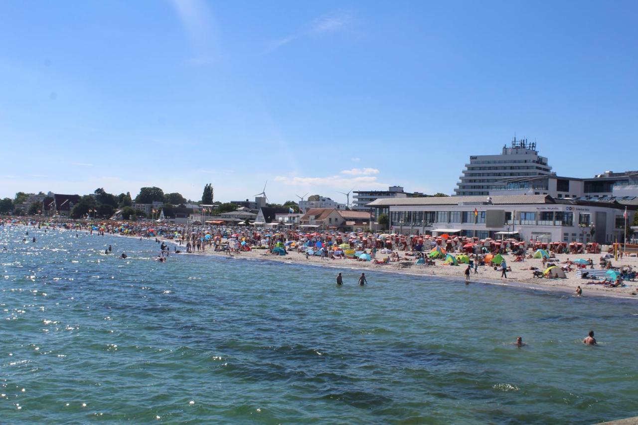 Ferienwohnungen Im Haus Strandburg เกรอมิทซ์ ภายนอก รูปภาพ