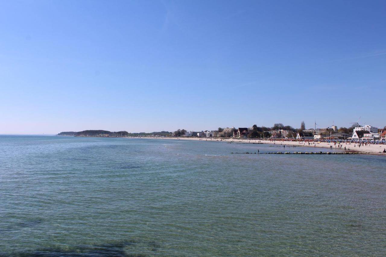Ferienwohnungen Im Haus Strandburg เกรอมิทซ์ ภายนอก รูปภาพ