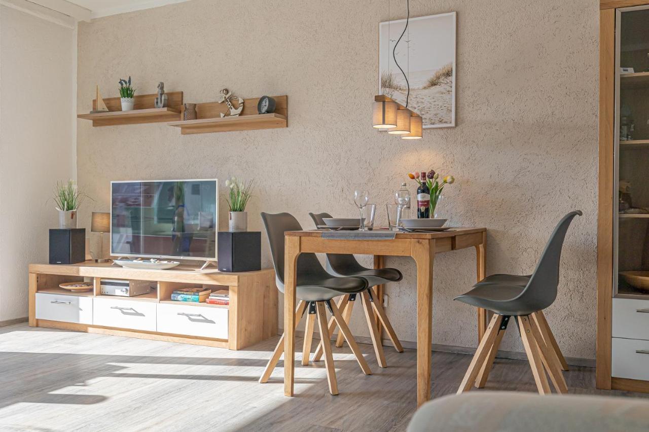 Ferienwohnungen Im Haus Strandburg เกรอมิทซ์ ภายนอก รูปภาพ